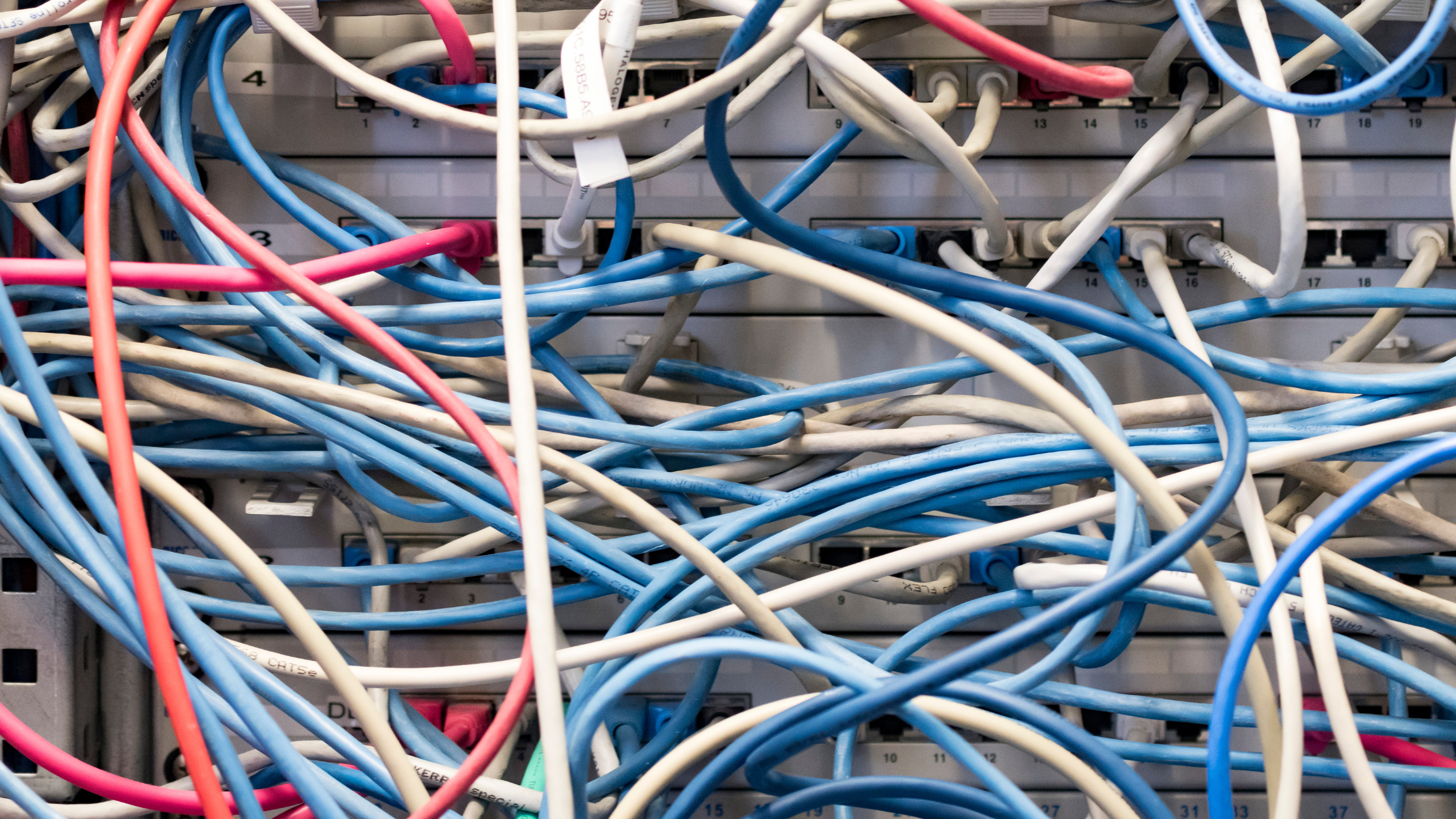 Sticky Unorganized Cable