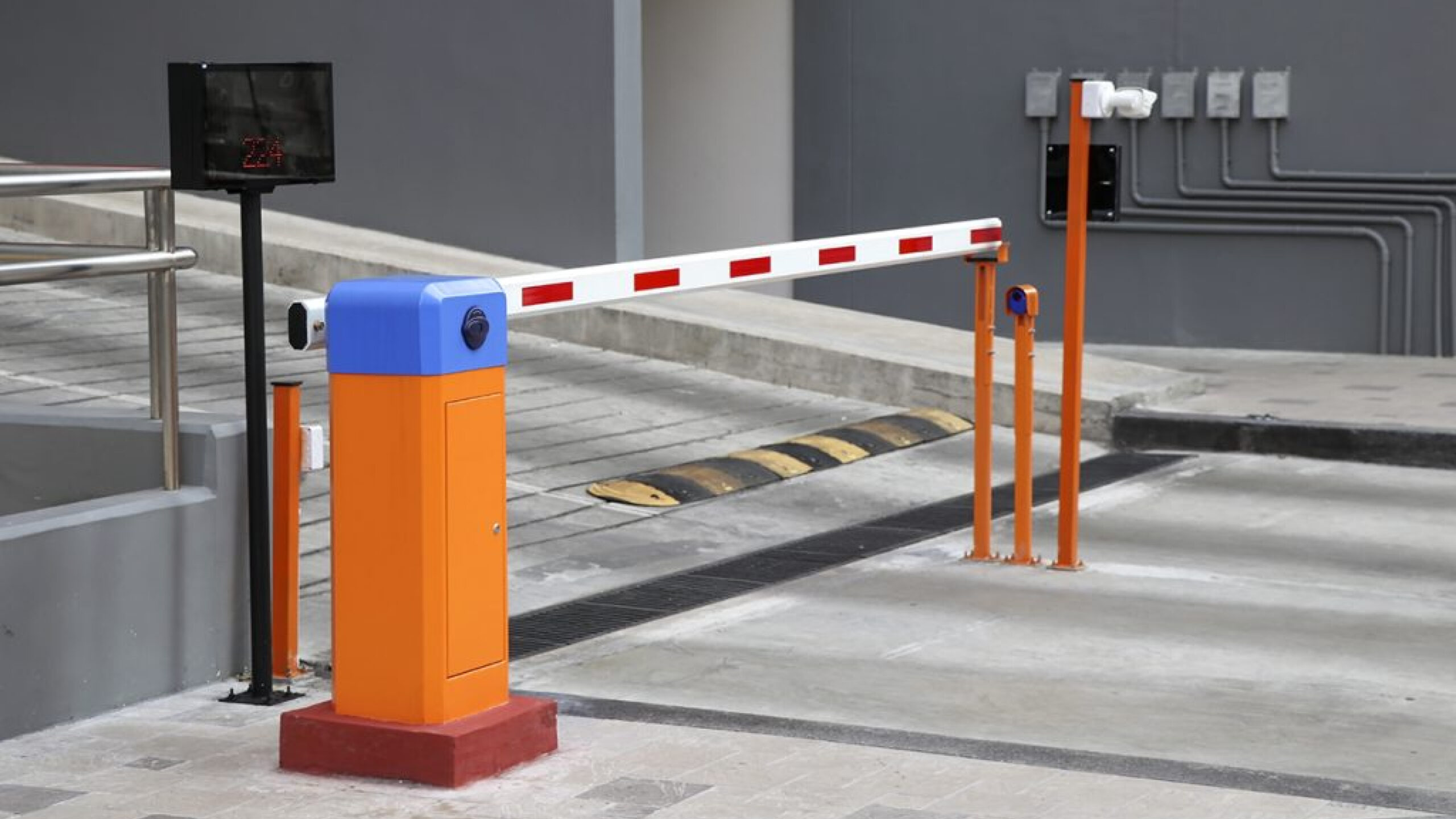 Automatic Boom Barriers