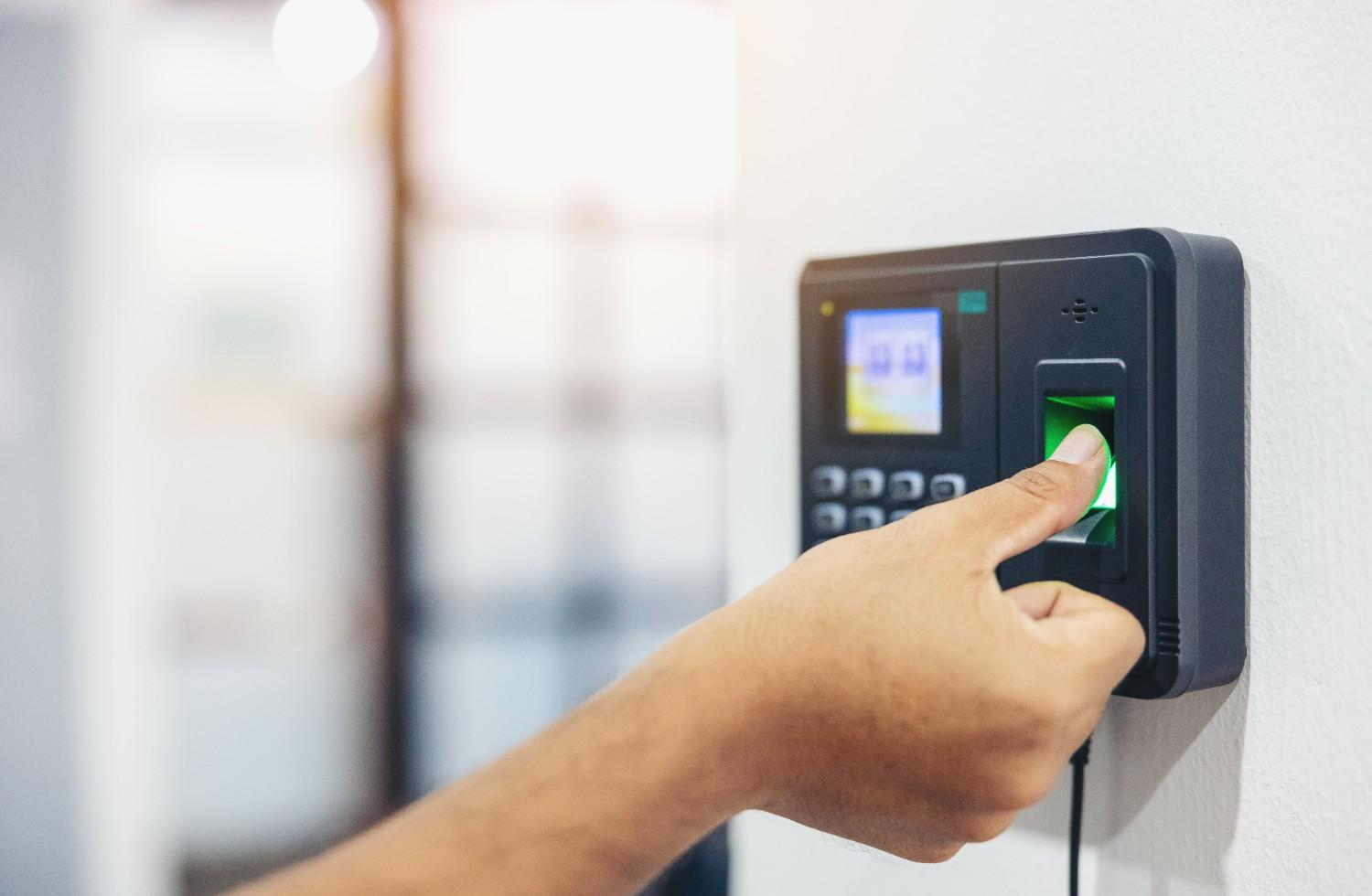 Understanding Time Attendance Systems in Dubai for Smarter Workforce Management