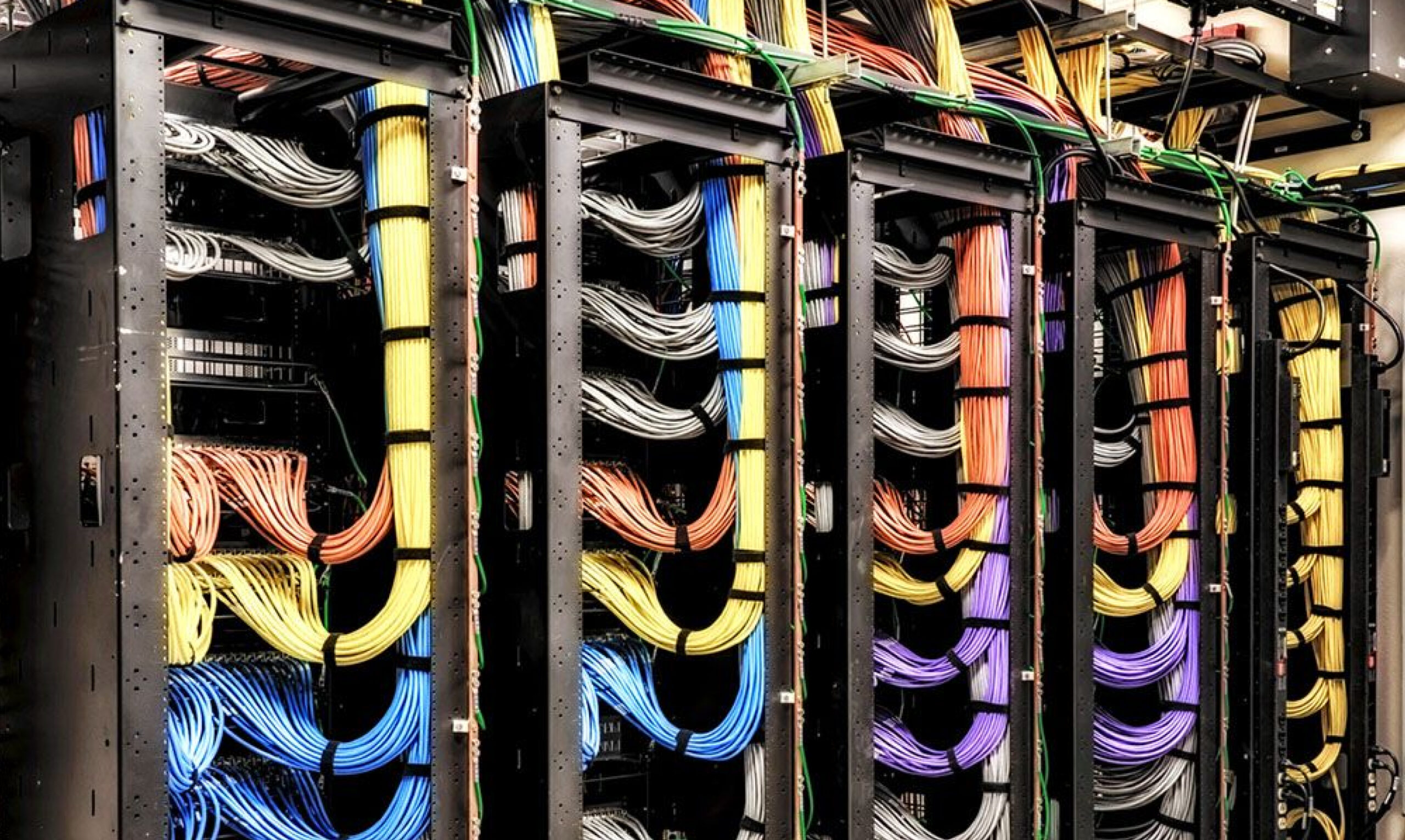 CAT6 vs CAT6A Cabling in Dubai: Which Option Makes More Sense for Commercial Networks?